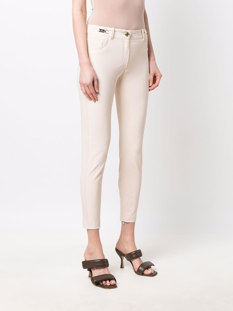 logo-plaque detail trousers 3
