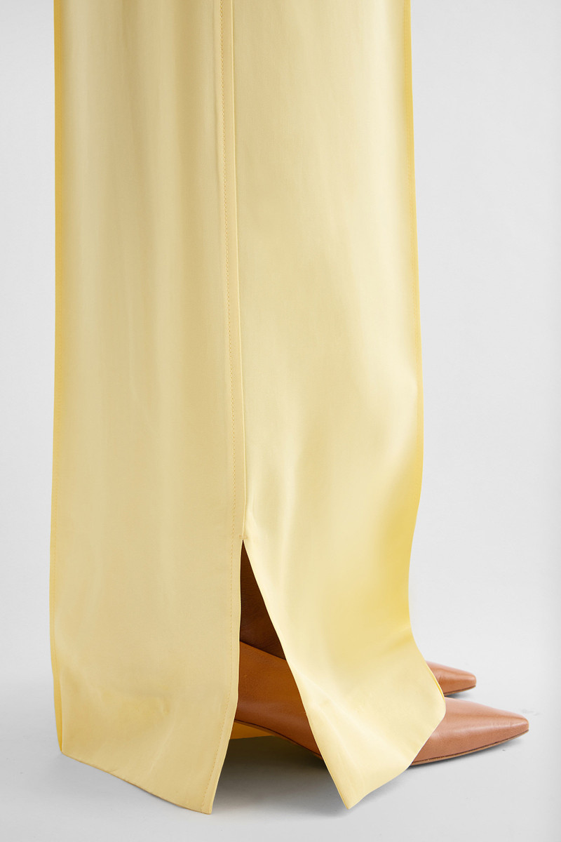 Fluid Viscose Trousers 6