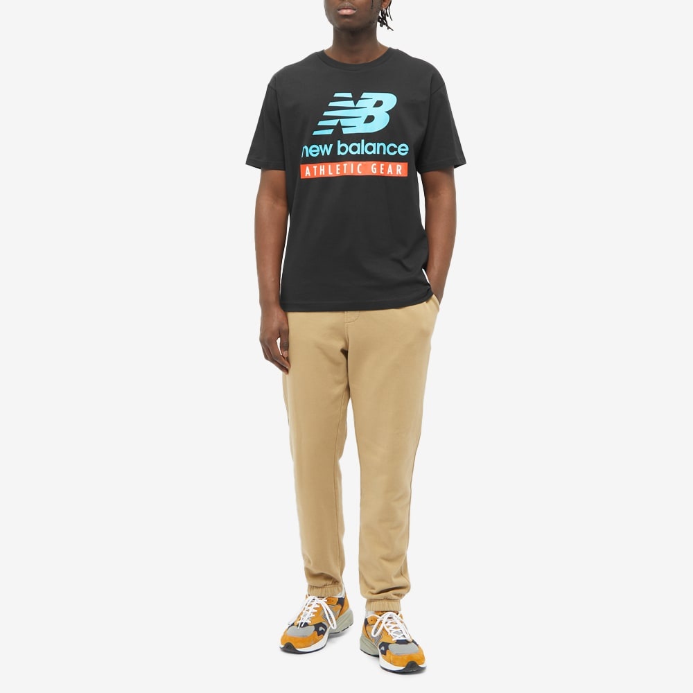 New Balance Essentials Logo Tee - 6