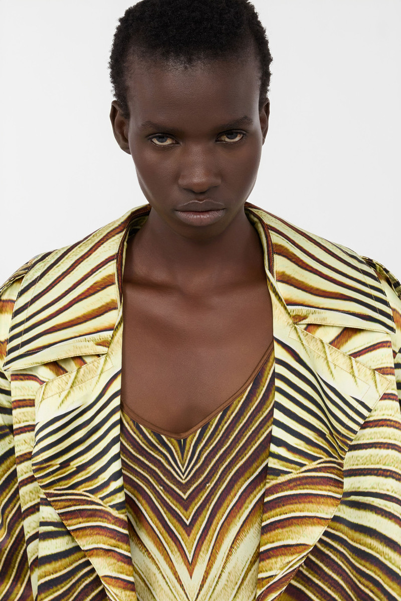 Silk trench coat with Ray Of Gold print 6