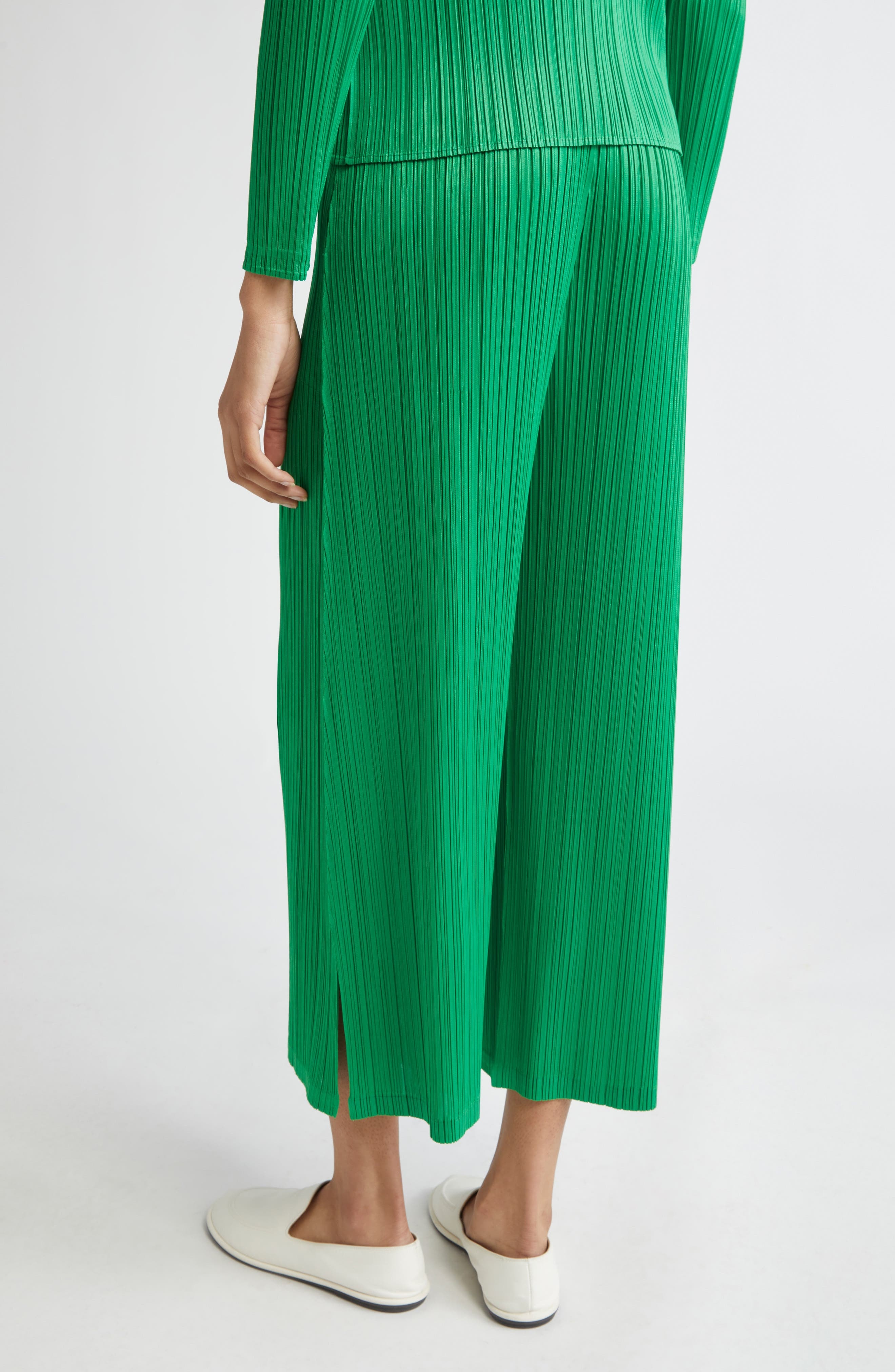 Pleats Please Issey Miyake Monthly Colors February Pleated Crop Wide Leg Pants in Green at Nordstrom - 3