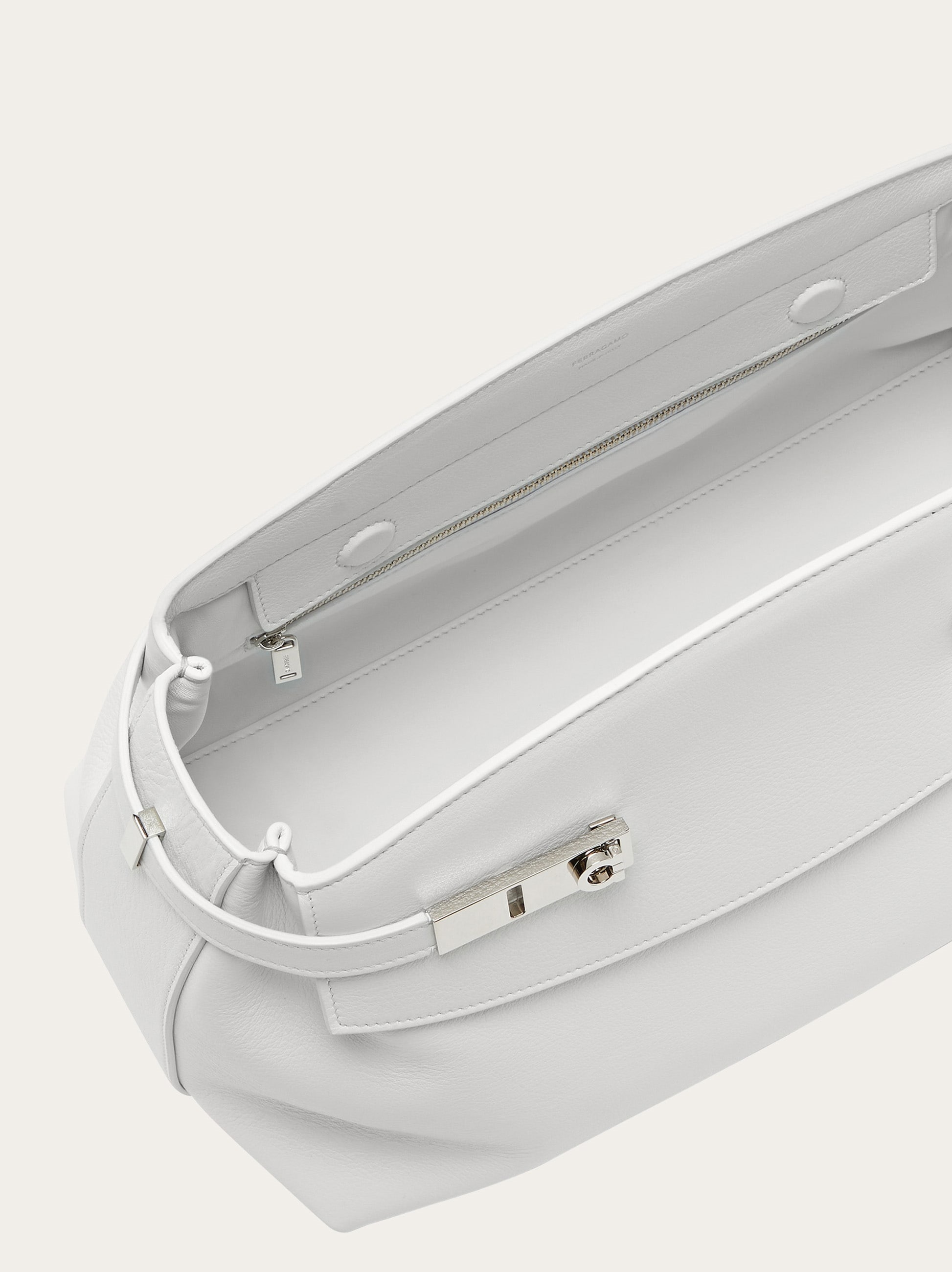 Hug shoulder bag - 6