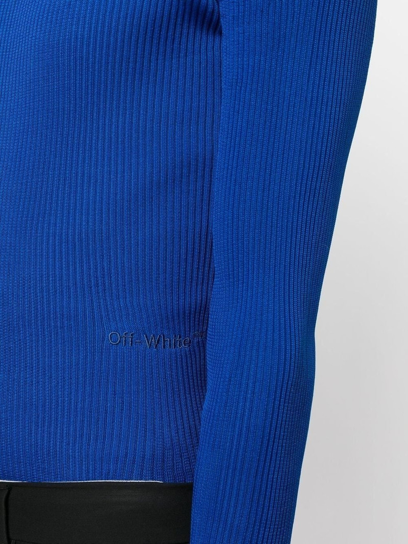 funnel-neck long-sleeve top 5