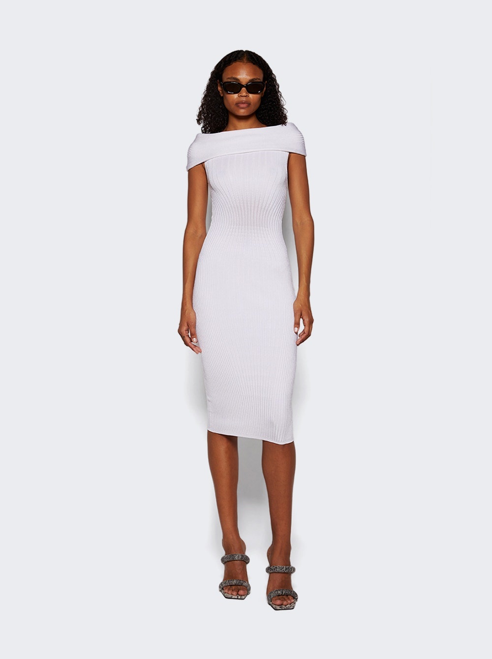 Off-shoulder Sculpting Dress Off-white - 2