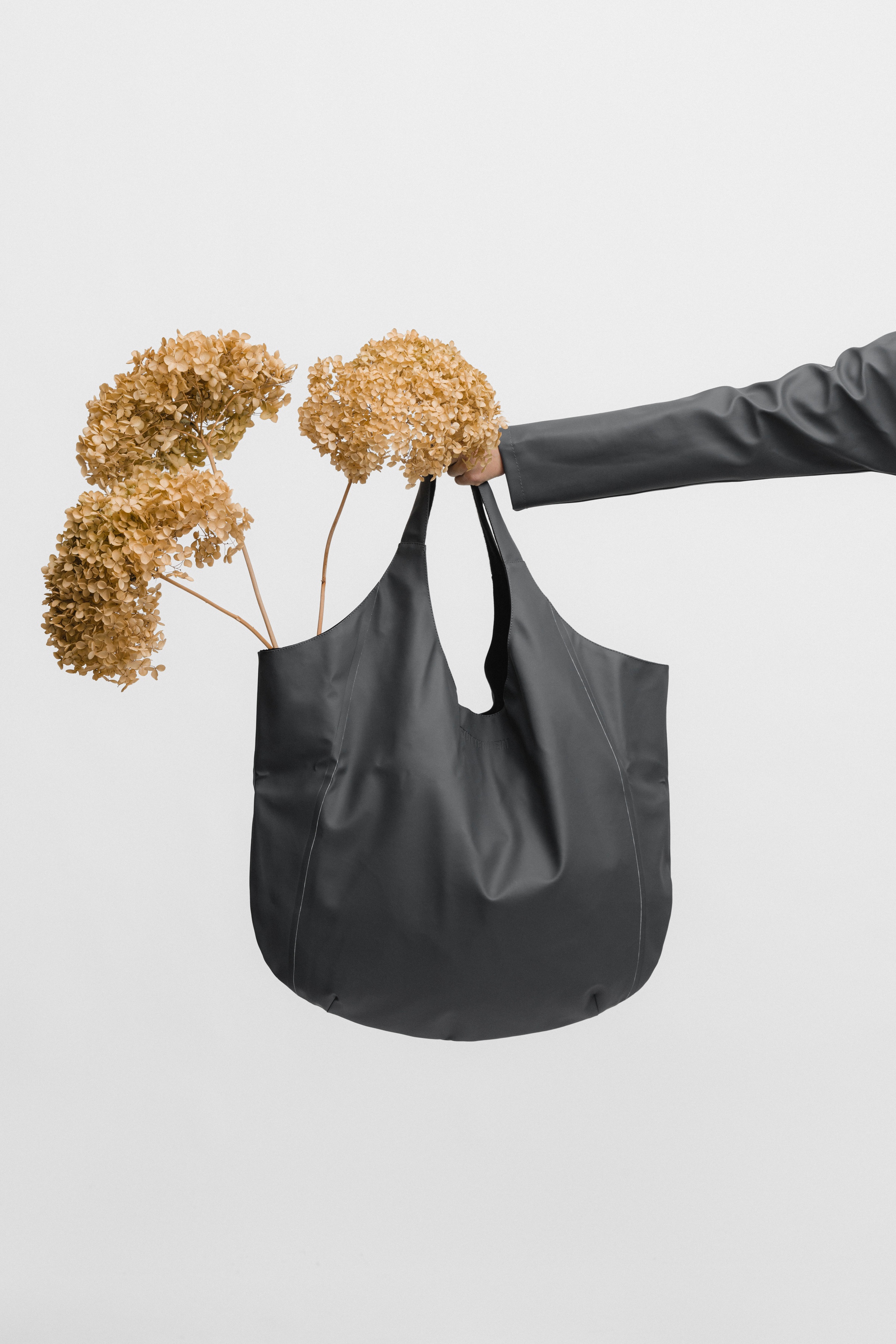 Svea Bag Charcoal - 3