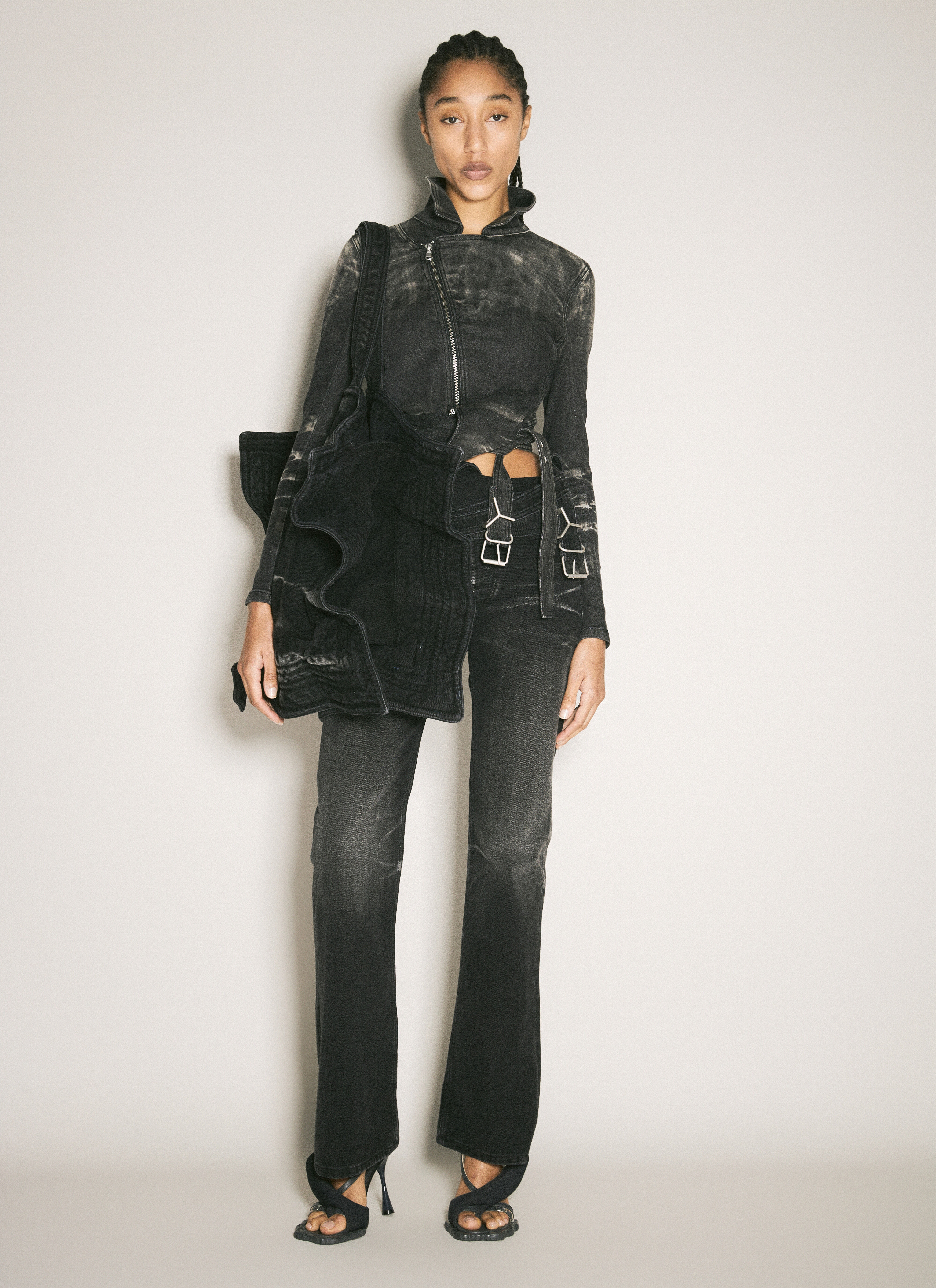 Wrap-Belt Jeans - 2