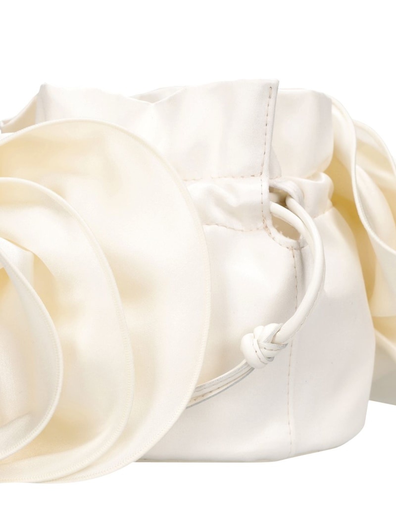 Magda cream satin shoulder bag - 4