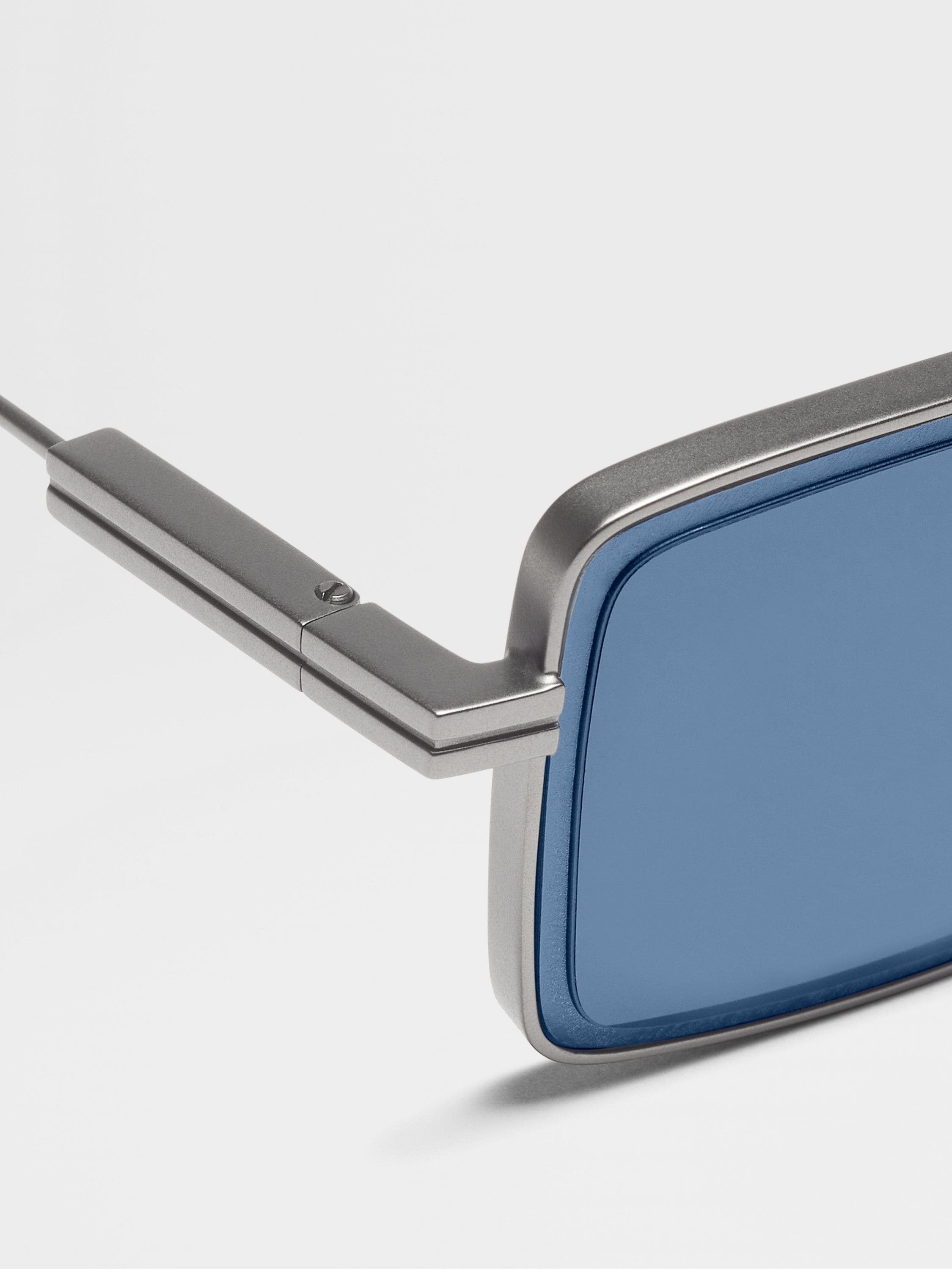 GUNMETAL METAL SUNGLASSES 2