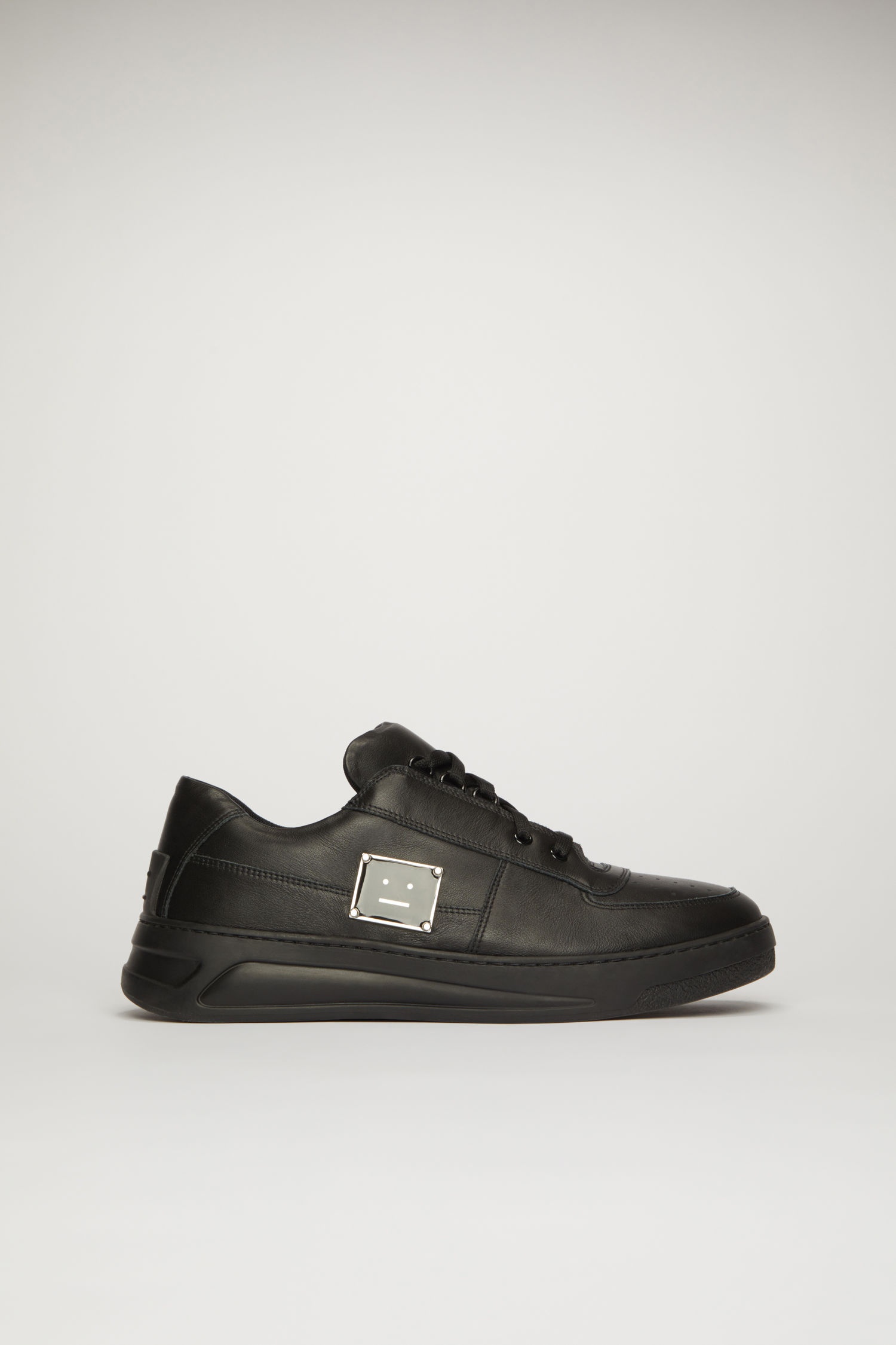 Steffey logo plaque sneakers black/black - 1