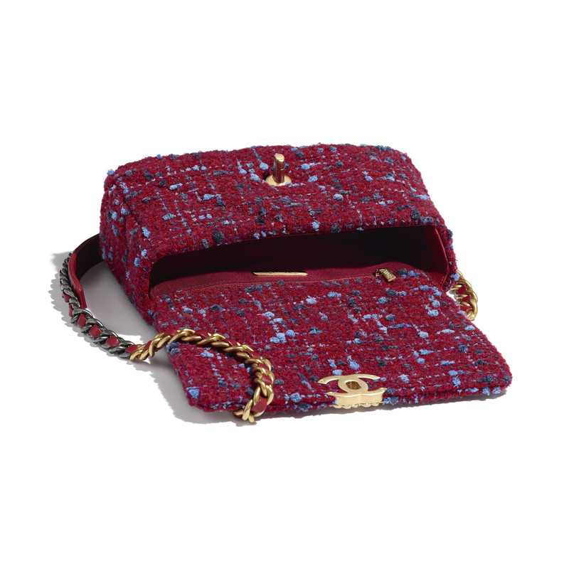 CHANEL 19 Flap Bag 3