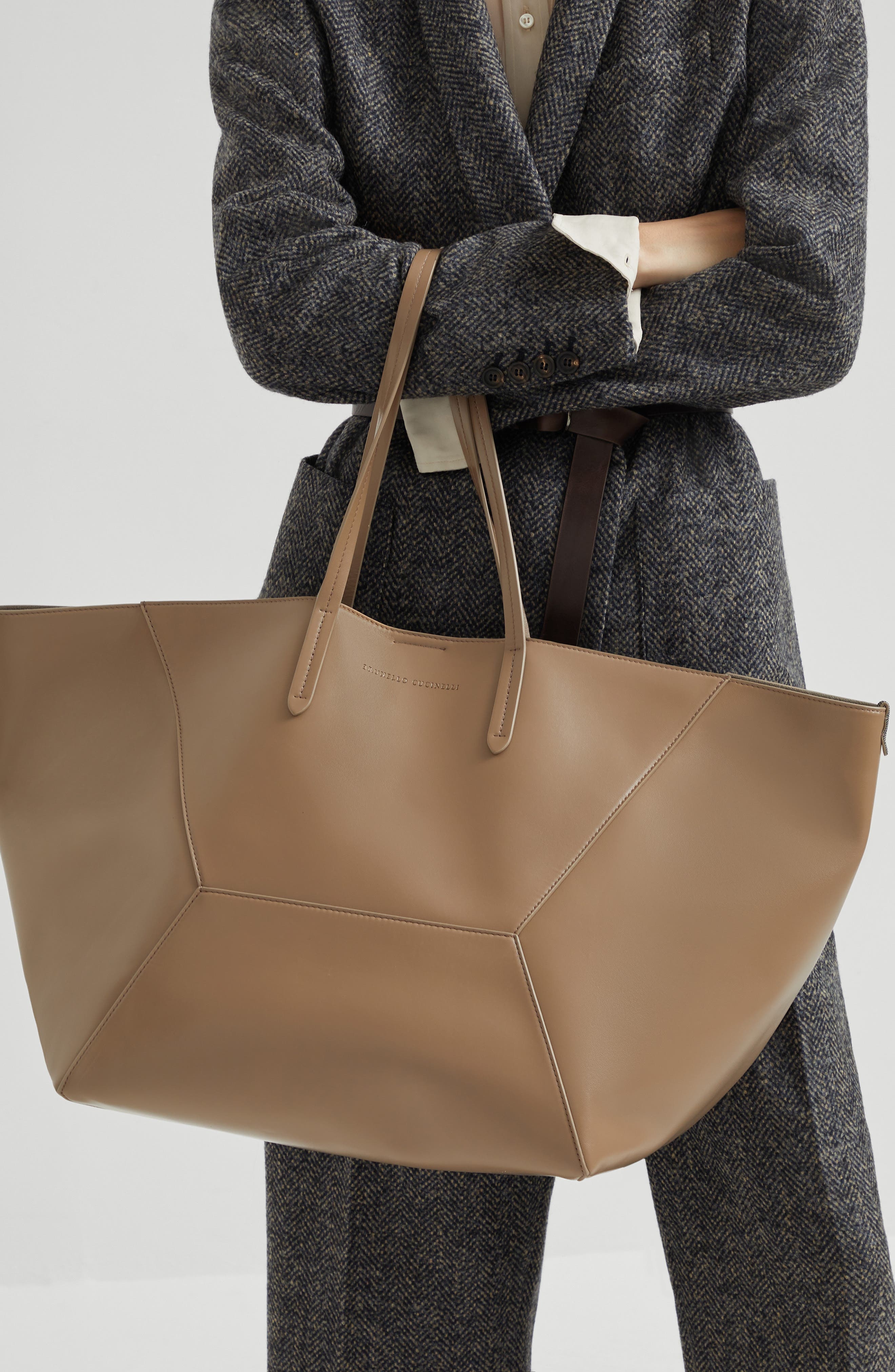 Brunello Cucinelli Large calfskin BC Duo bag in Hazelnut at Nordstrom - 5