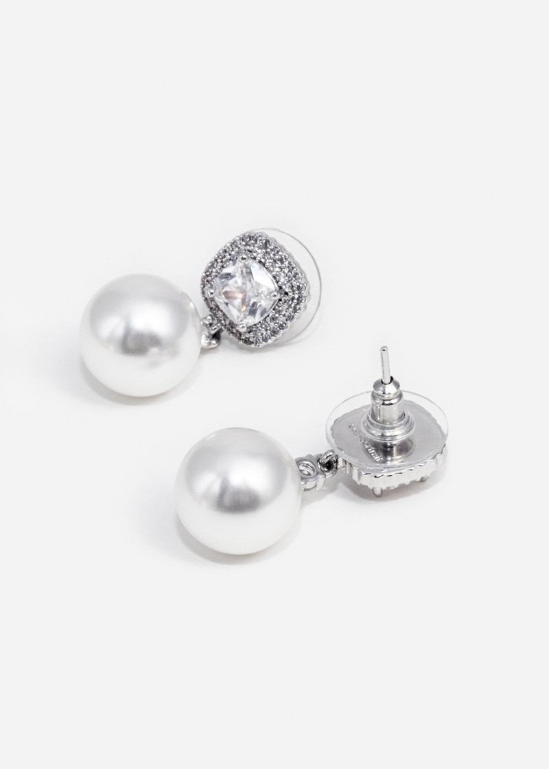 self-portrait Crystal Pearl Earrings outlook