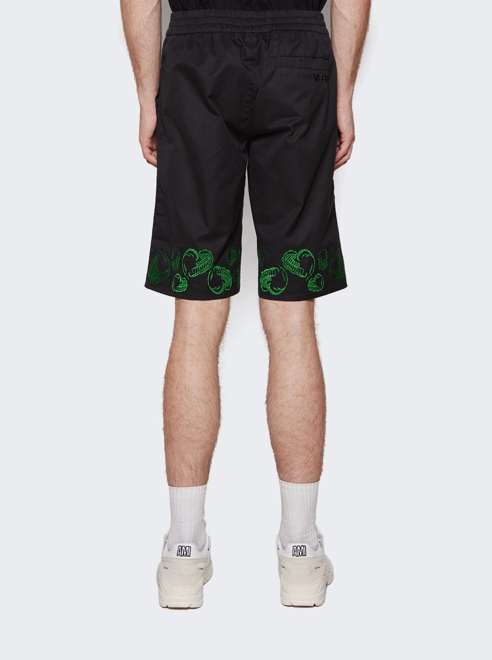 Heart Embroidered Shorts Black - 5