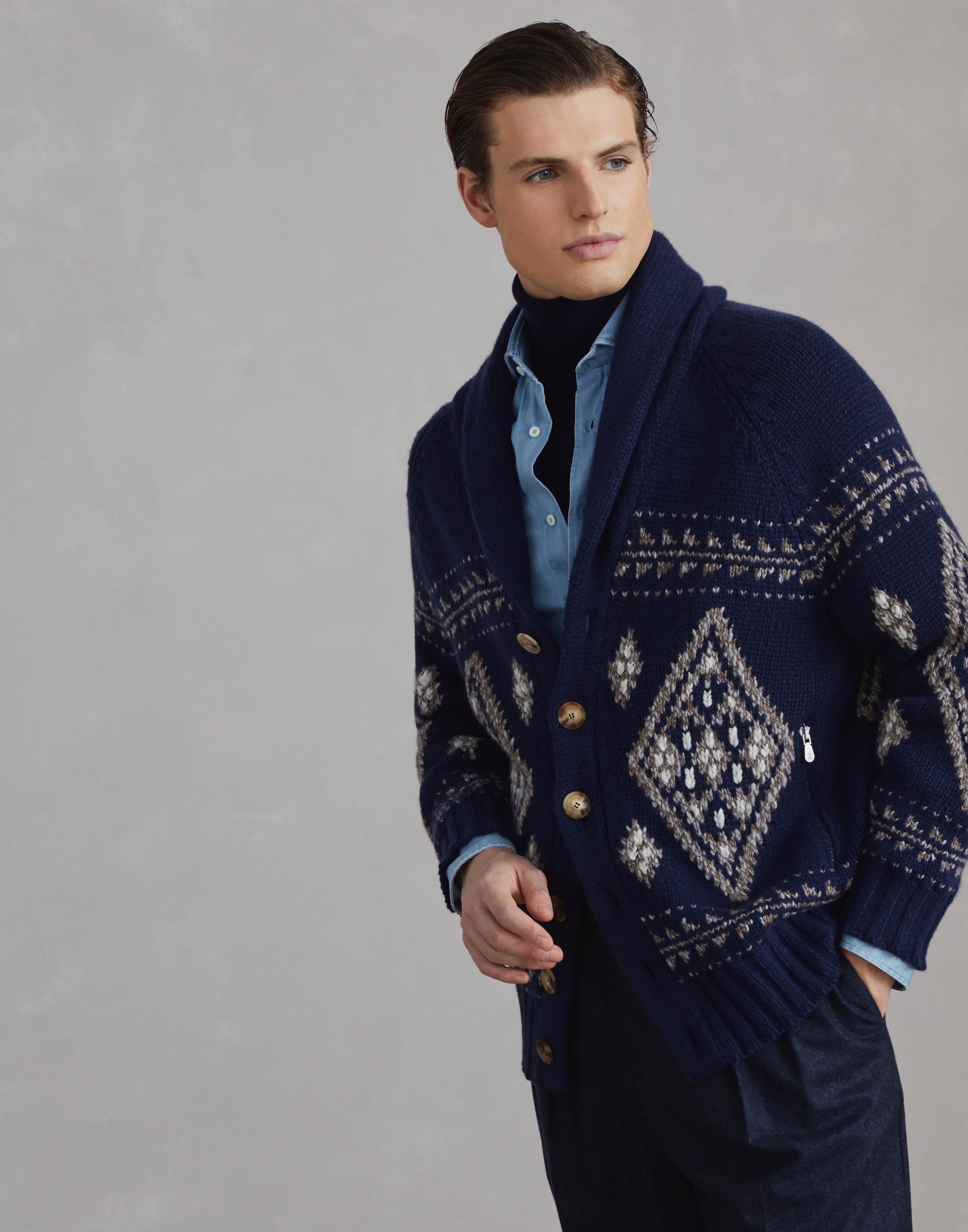 Geometric jacquard cardigan in cashmere feather yarn with shawl collar - 1