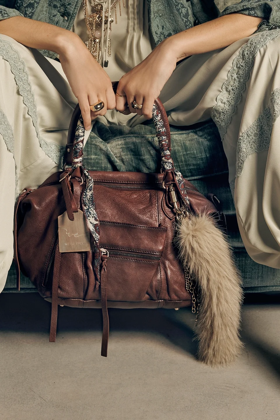 Fluffy Tail Bag Charm - 1