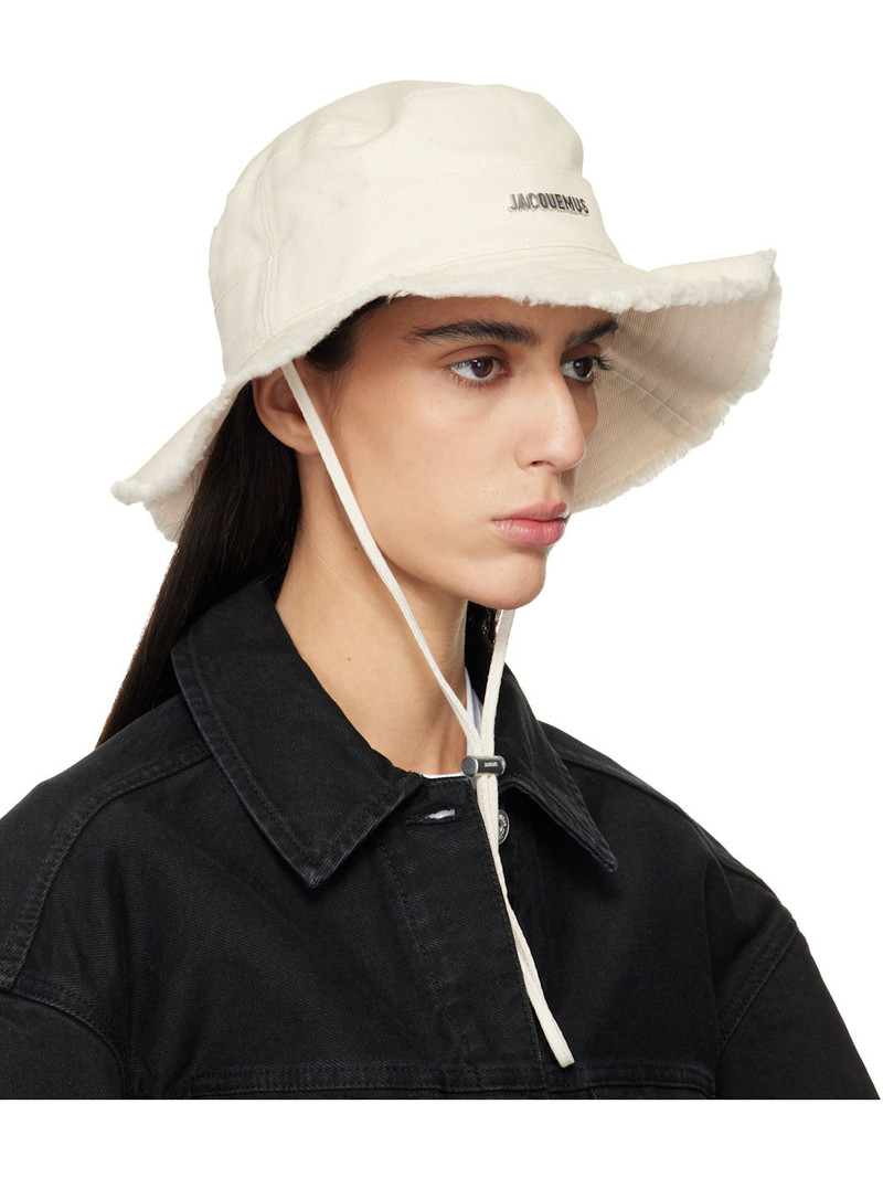 JACQUEMUS Off-White Les Classiques 'The Artichaut' Bucket Hat outlook