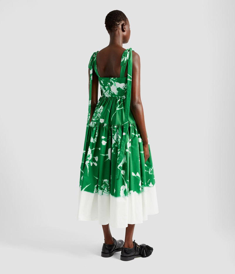 STRAPPY 바지와 FLARE MIDI 드레스 3