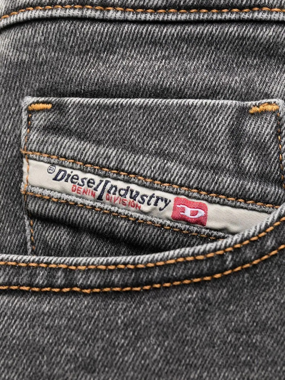 D Strukt slim-fit jeans - 6