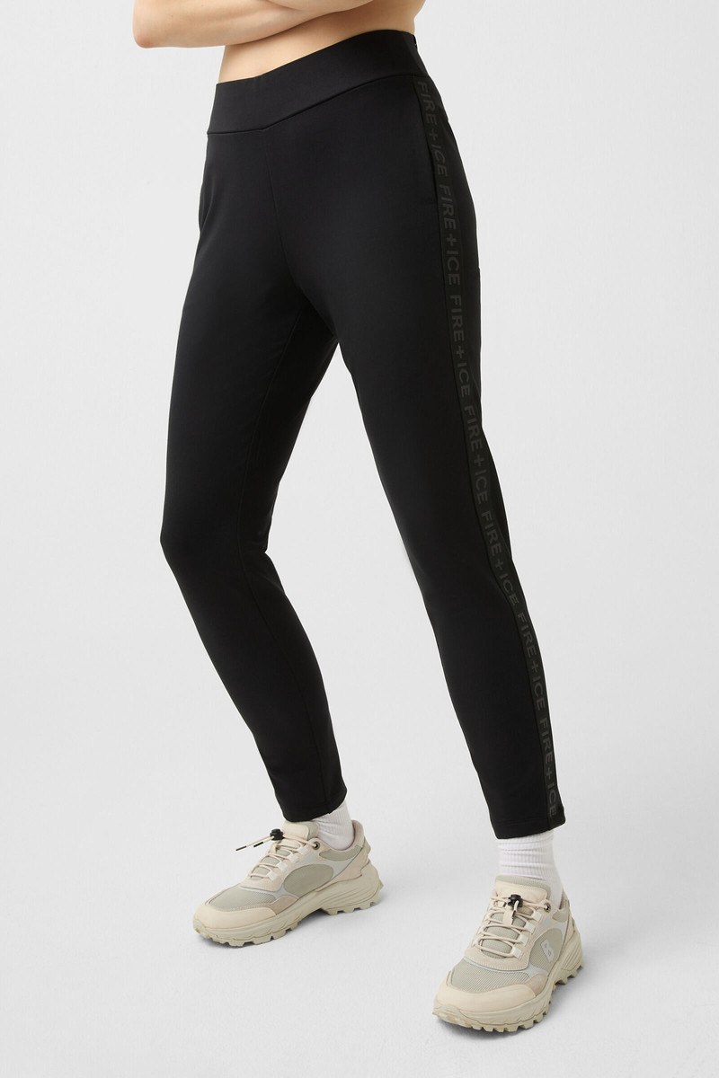 Thea sweatpants in Black 1