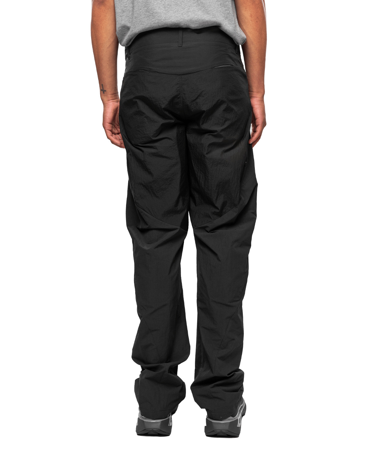 6.0 Trouser Center 'Black' - 2