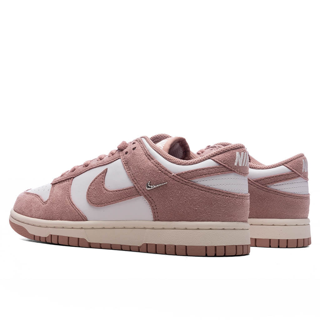 WOMEN'S DUNK LOW 'ROSE WHISPER' - WHITE/PARTICLE PINK/SAIL/METALLIC SILVER - 3