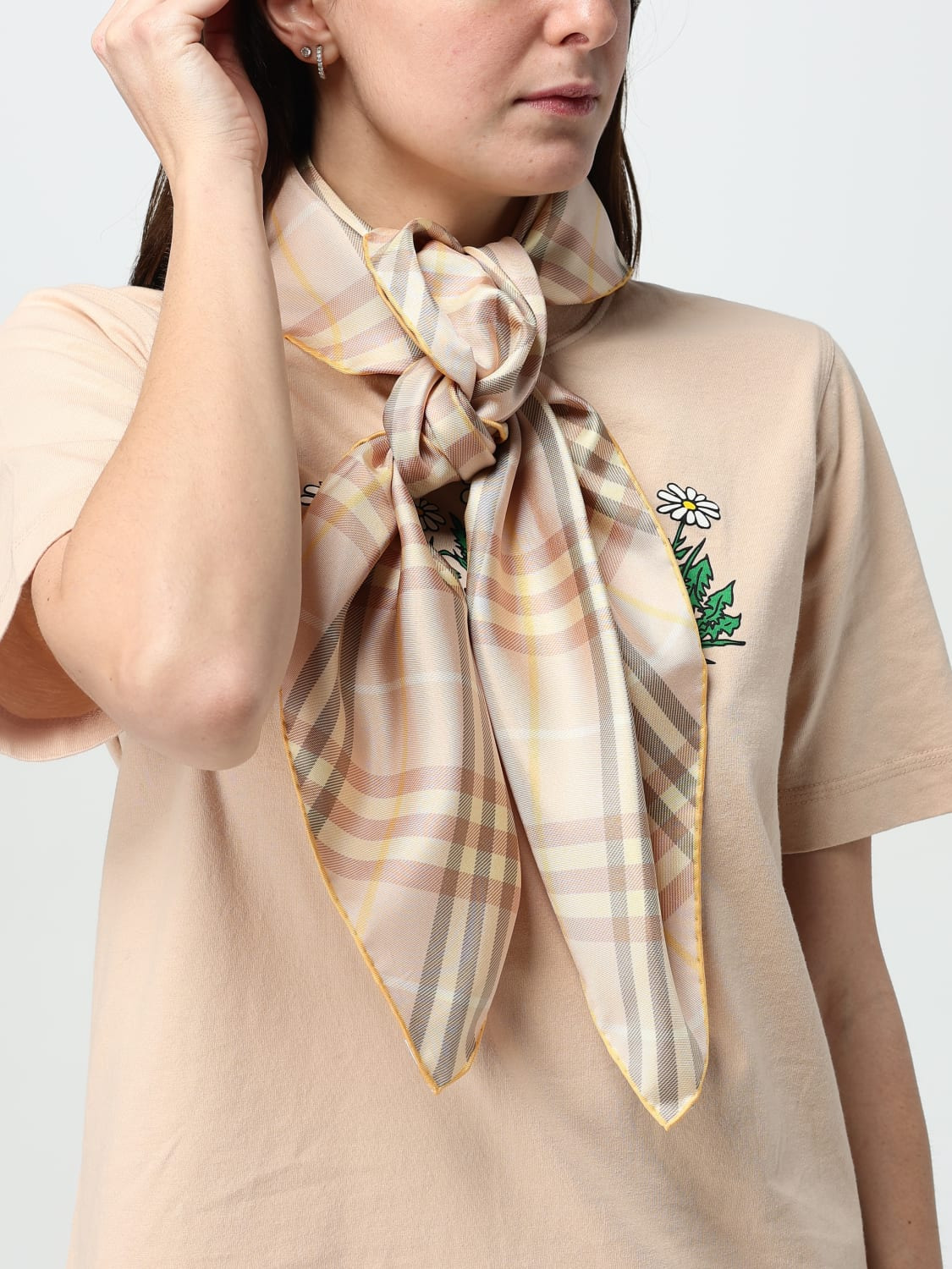 Scarf woman Burberry - 2