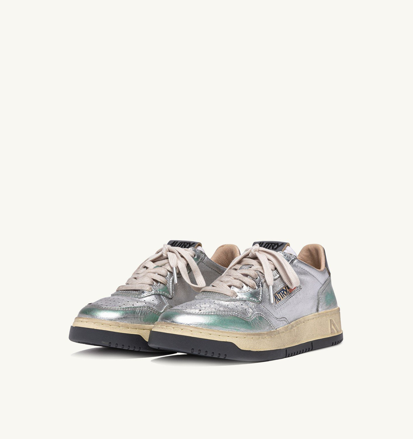 MEDALIST LOW SNEAKERS SUPER VINTAGE IN SILVER TONE METALIZED LEATHER - 2