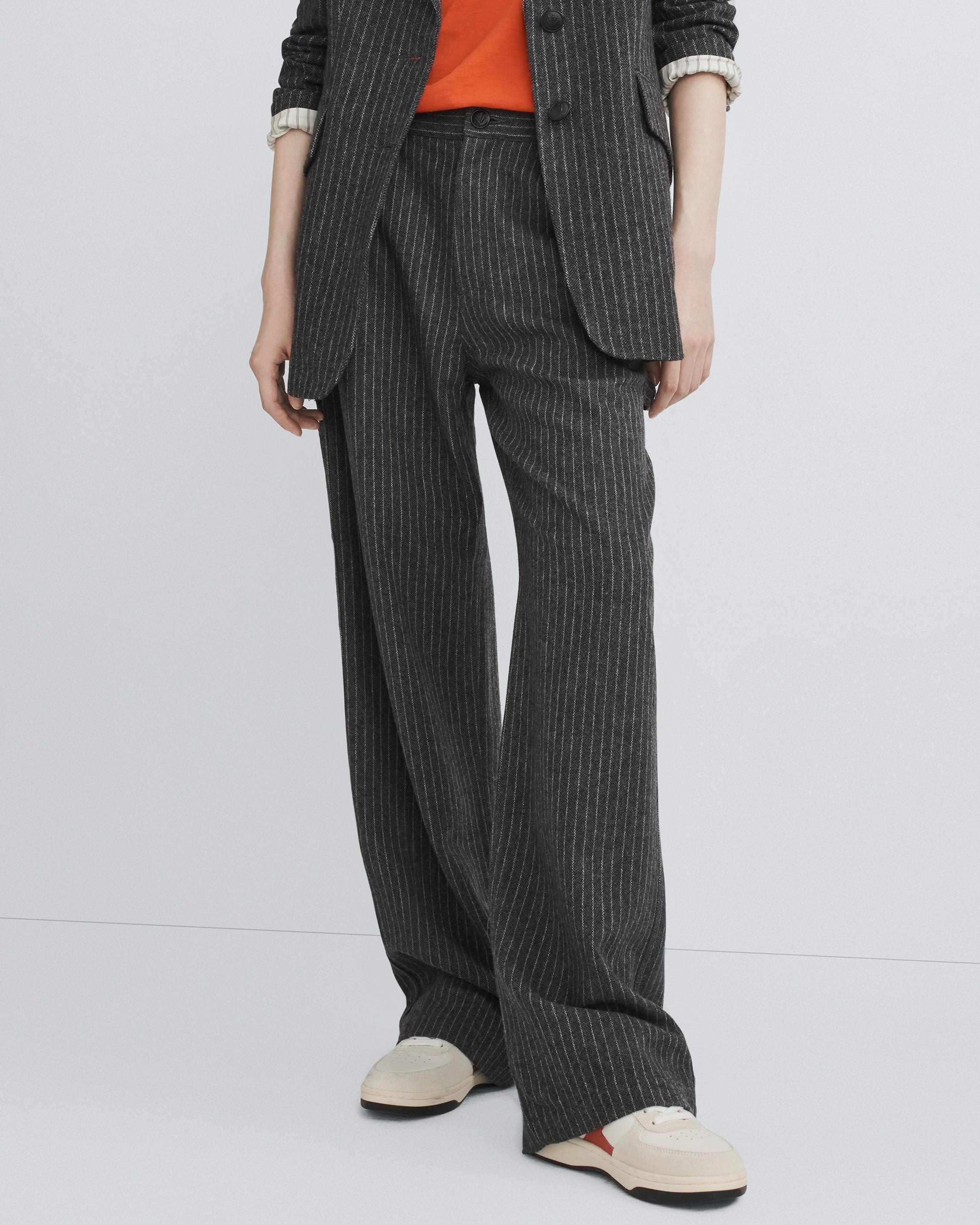 Sid Italian Wool Carpenter Pant
Relaxed Pant - 6