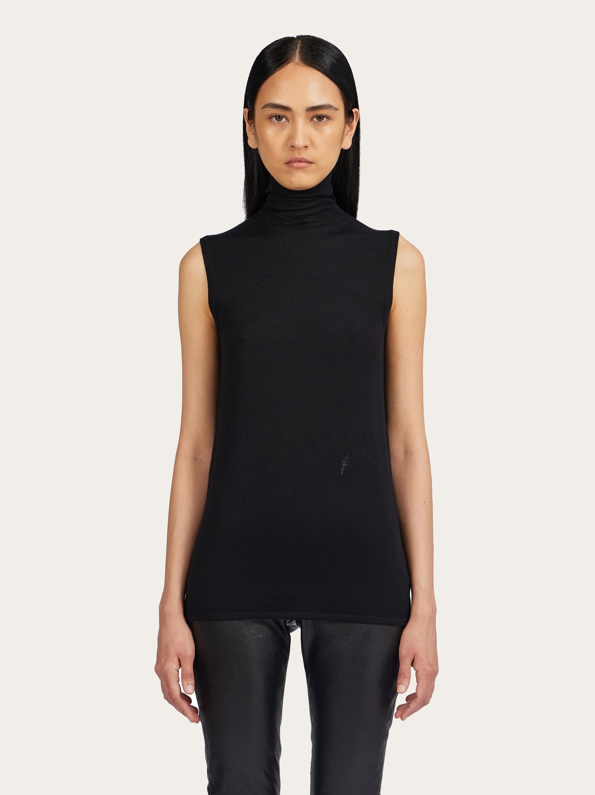 Sleeveless turtleneck - 2