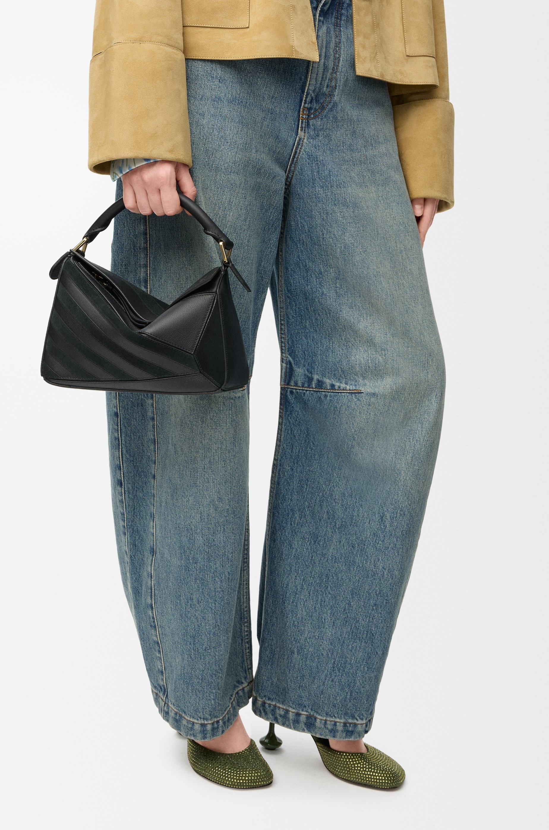 Small Puzzle bag in classic calfskin and suede - 3
