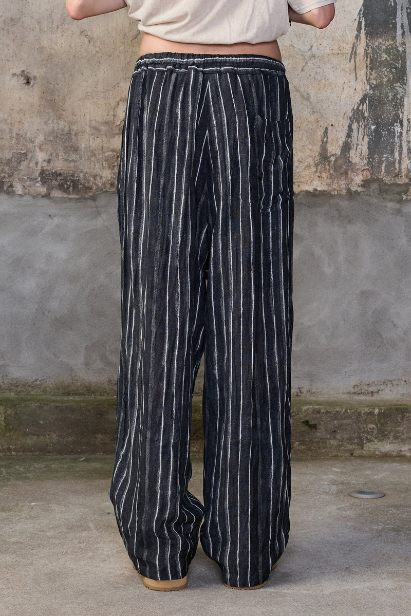 PLEATED RELAXED PANT WITH ELASTIC WAIST 4