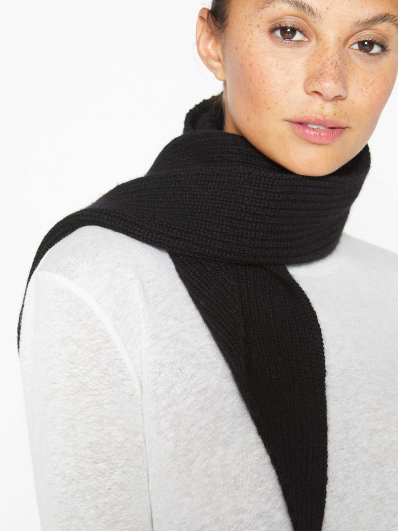 The Cashmere Neck Tie 1