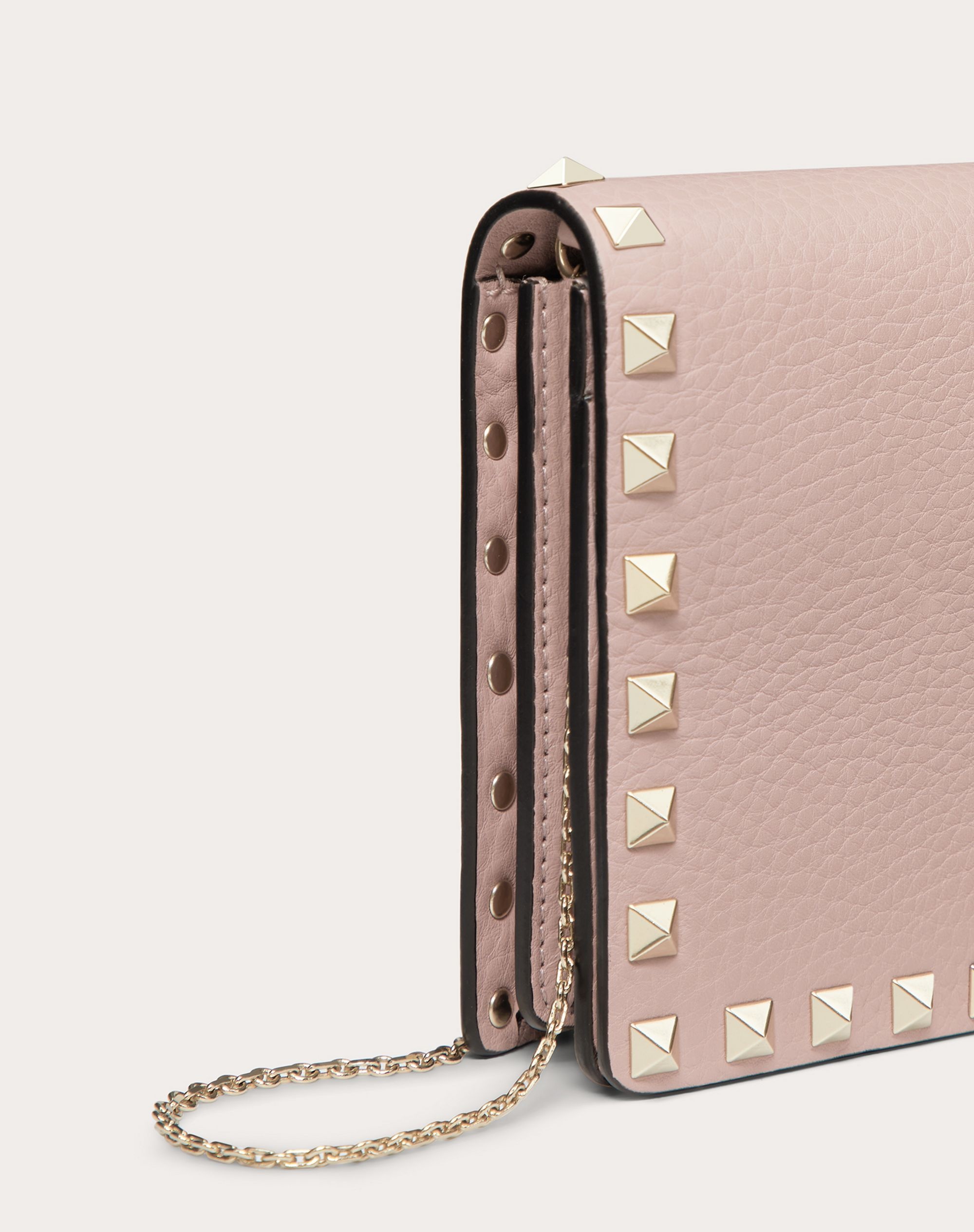 Rockstud Grainy Calfskin Chain Pouch - 2