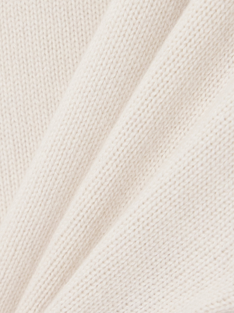 Turtleneck Cashmere Sweater 5