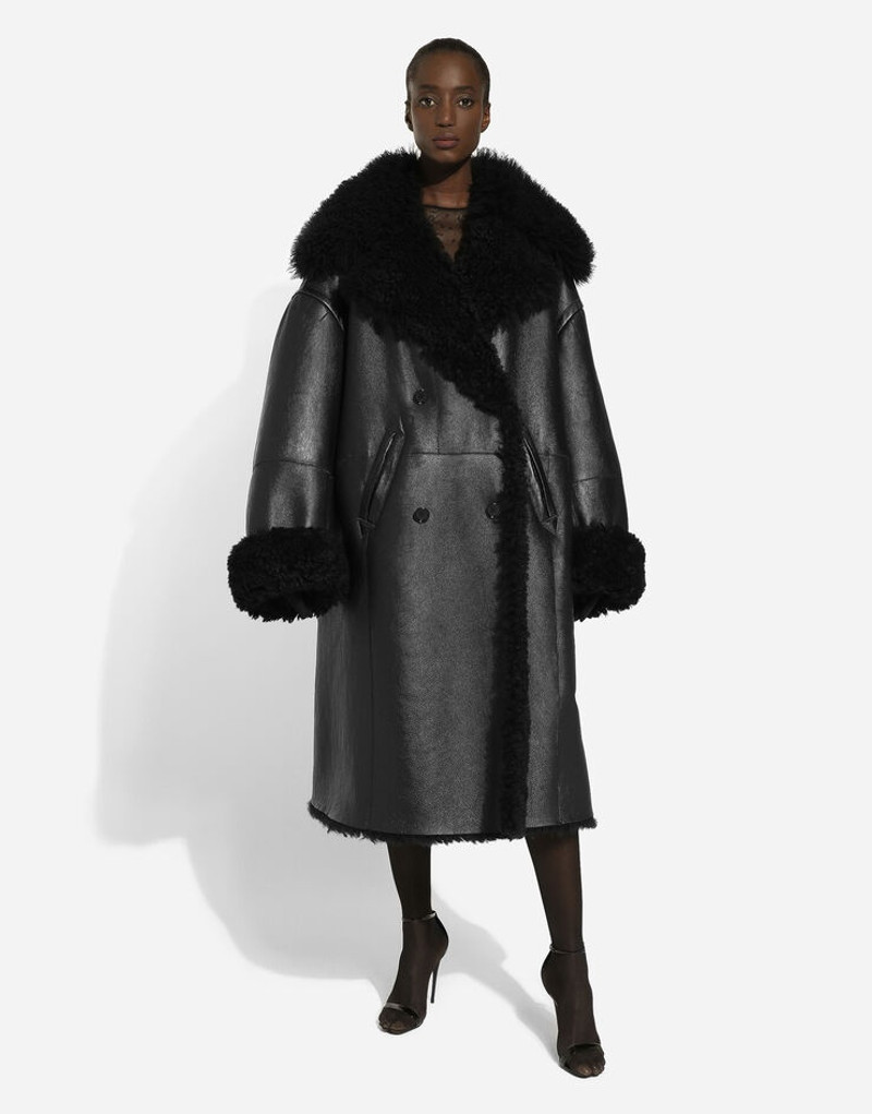 Double-breasted shearling coat 3