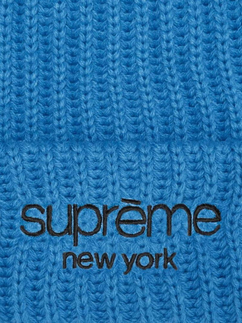 Supreme Classic Logo Chunky Ribbed beanie outlook