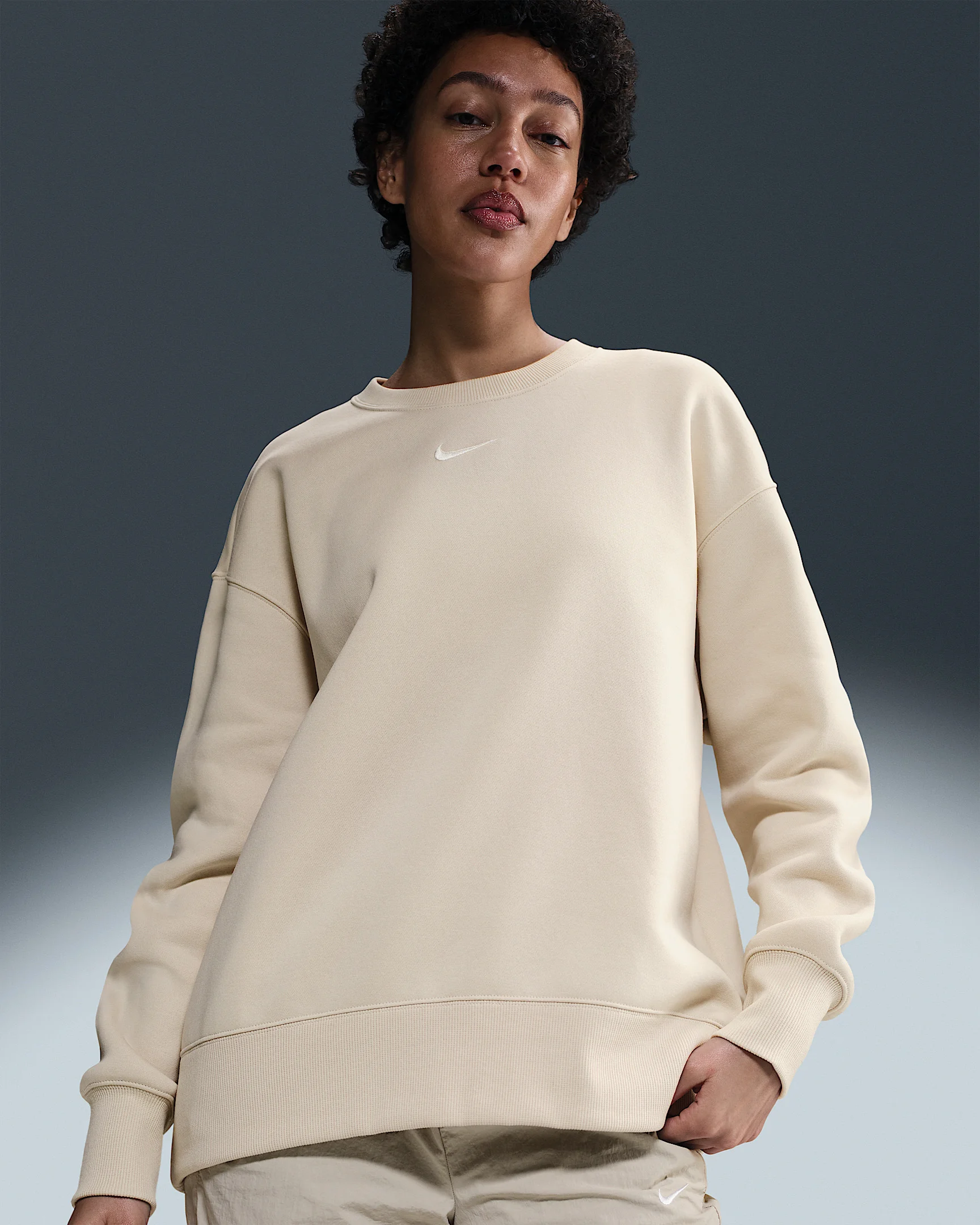 Nike Sportswear Phoenix Fleece Women's Oversized Crew-Neck Sweatshirt - 1