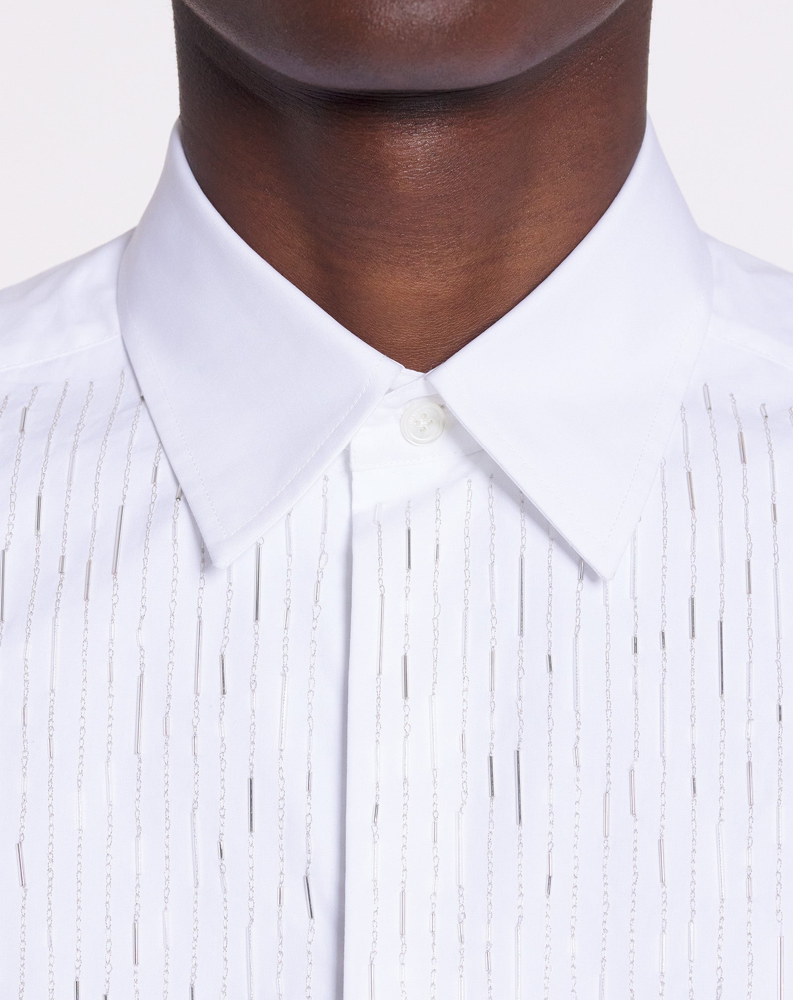 FITTED SHIRT WITH AN EMBROIDERED BIB FRONT - 5