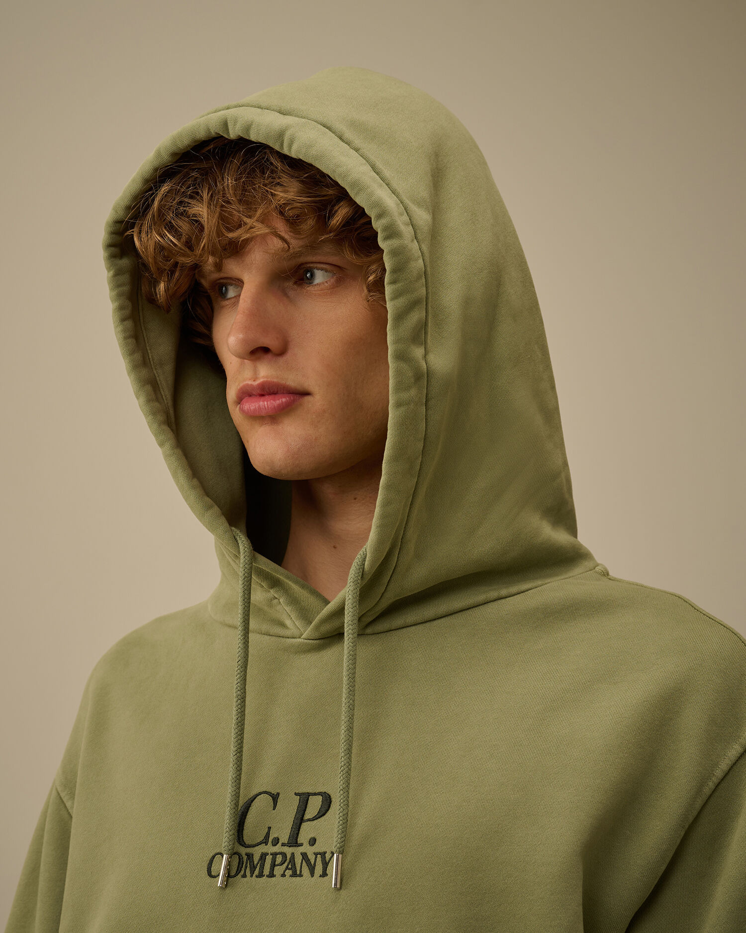 Brushed and Emerized Diagonal Fleece Hooded Logo Sweatshirt - 6
