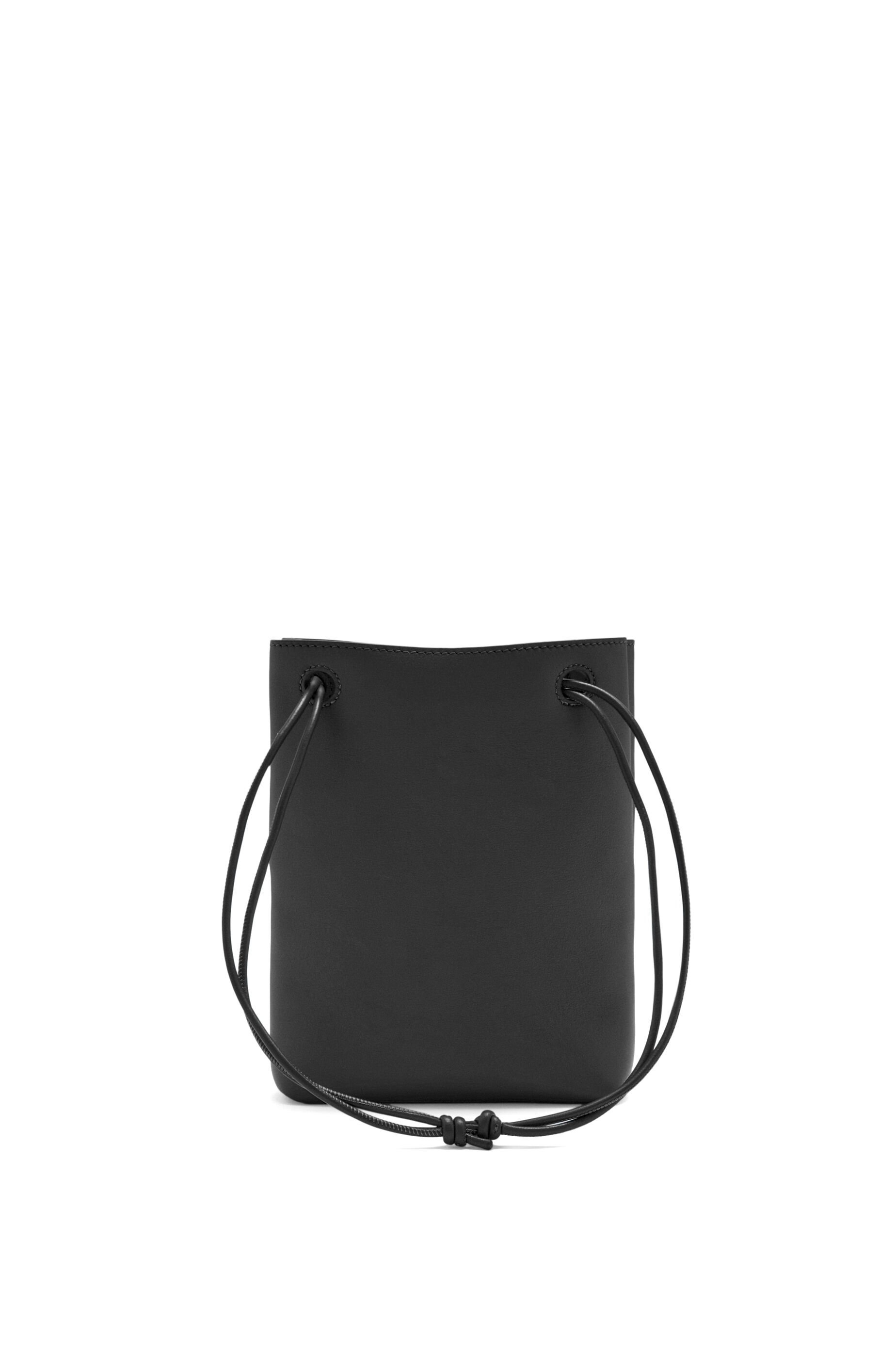 Loewe Pebble pouch in smooth calfskin | REVERSIBLE