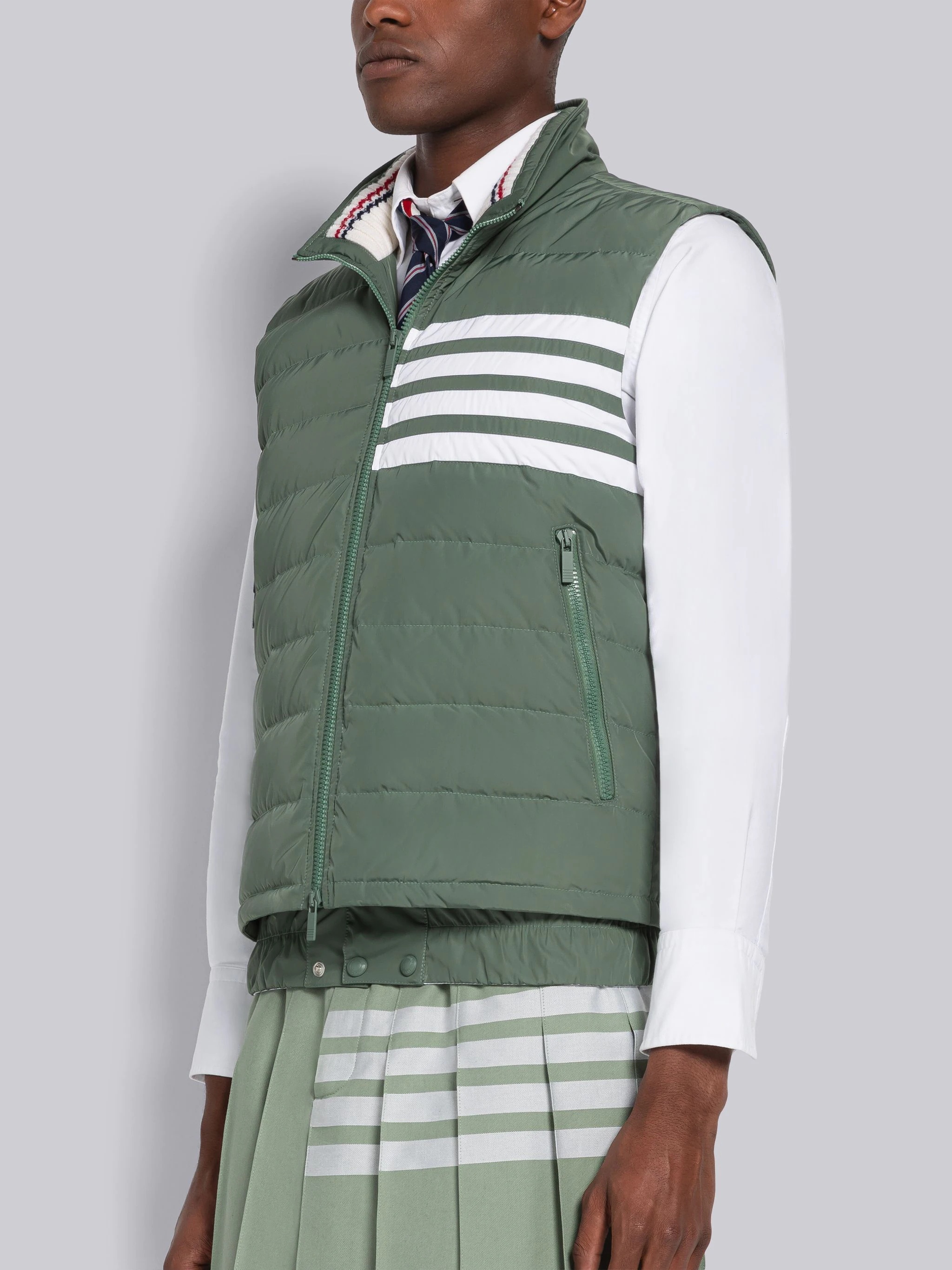 Poly Twill 4-Bar Down Filled Ski Vest - 2