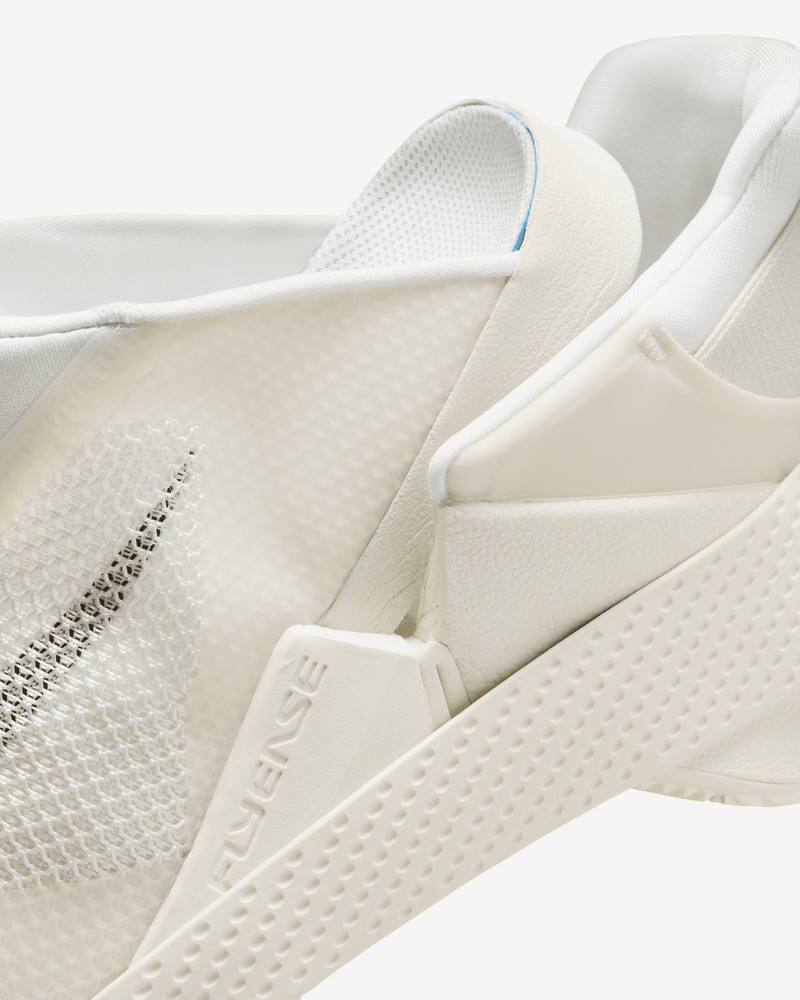 Nike Go FlyEase Easy On/Off Shoes 9