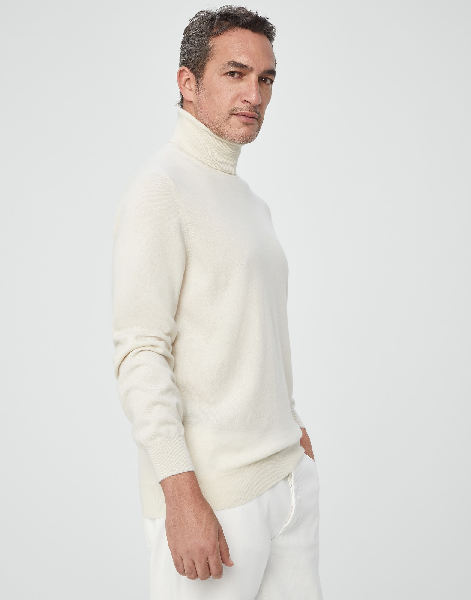 Brunello Cucinelli Cashmere turtleneck sweater | REVERSIBLE