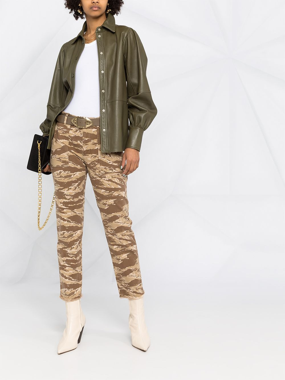 camouflage print cropped trousers - 2