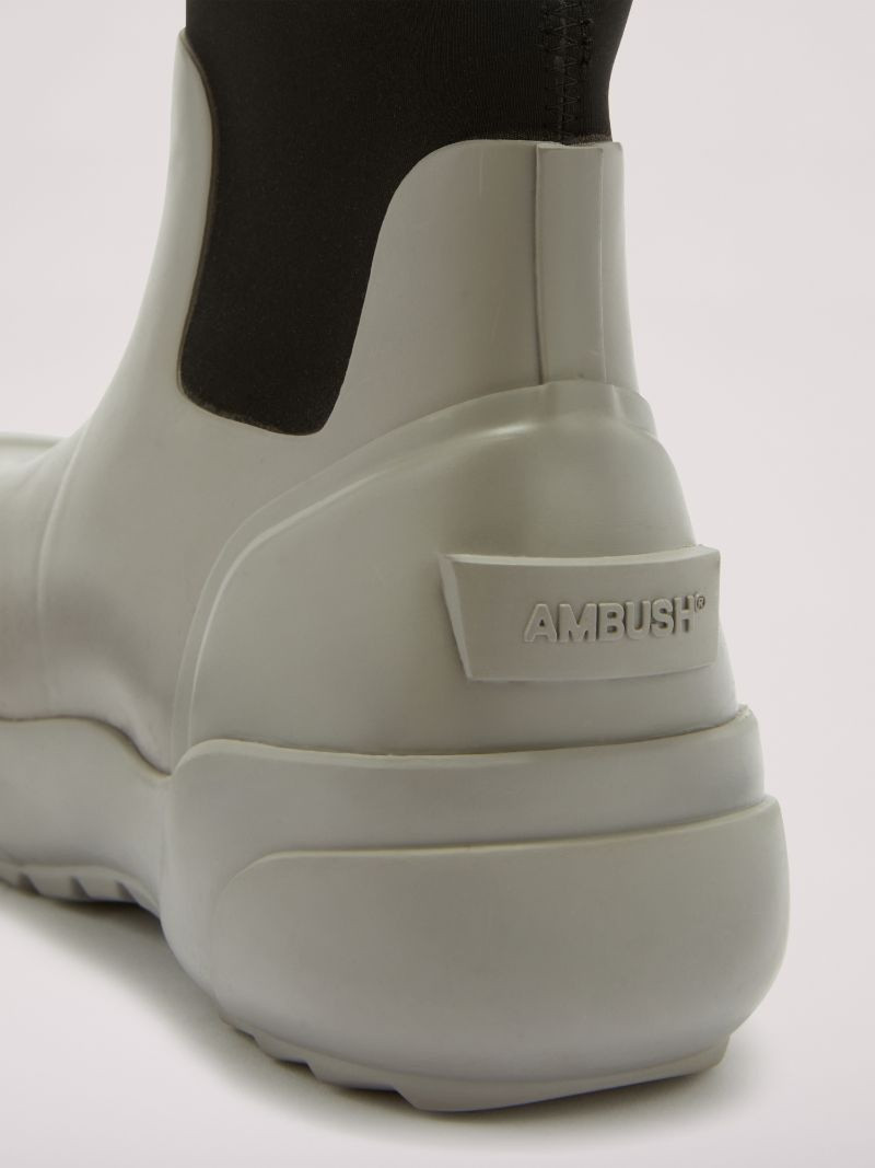 RUBBER BOOT 5