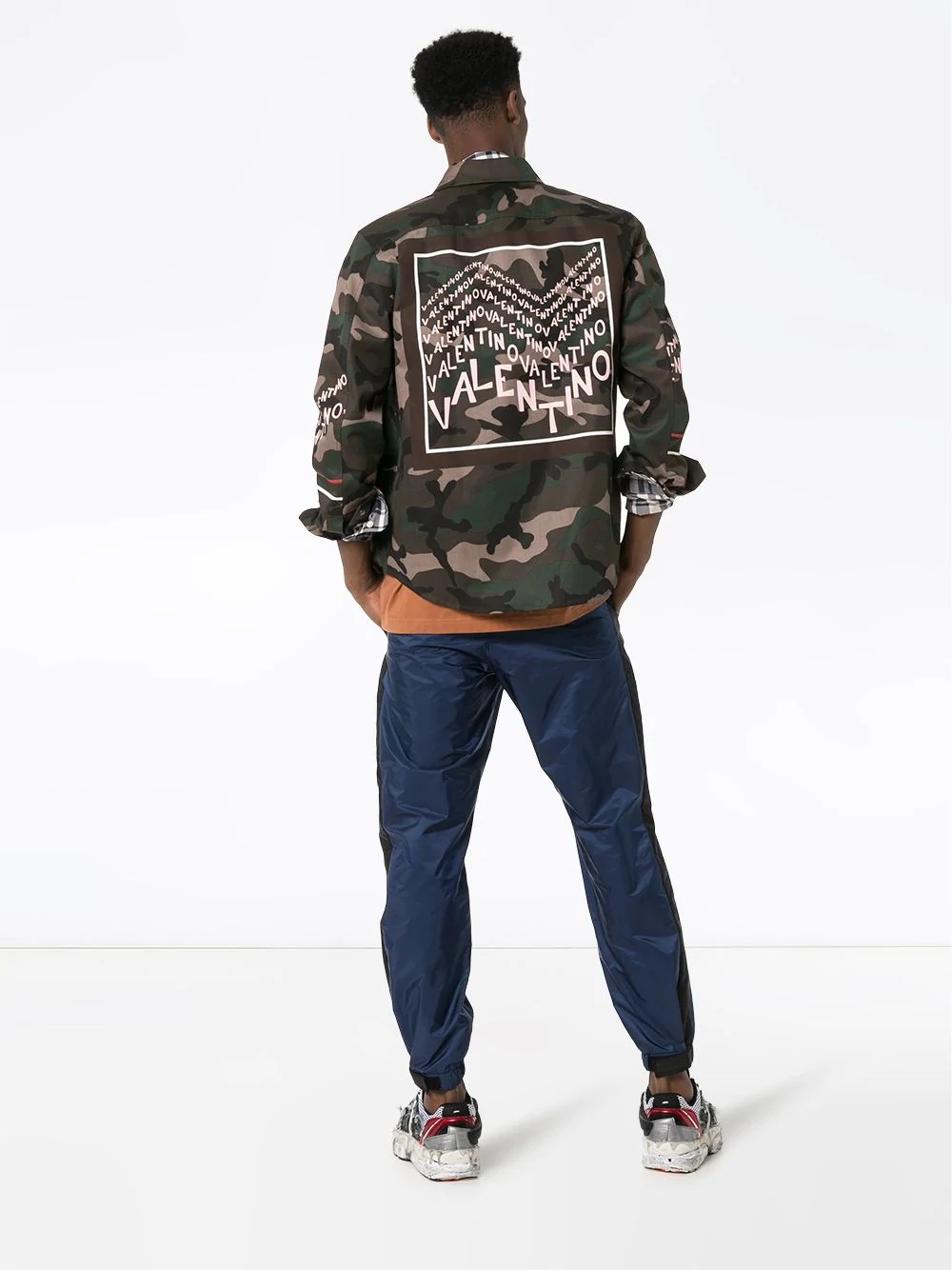 Logo print camo cotton shirt jacket - 2