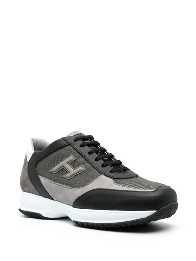 HOGAN logo-patch low-top sneakers outlook