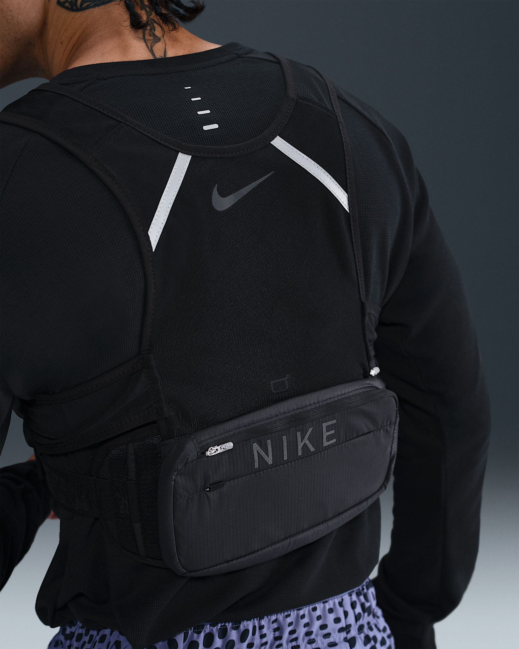 Nike Transform Packable Running Vest - 5