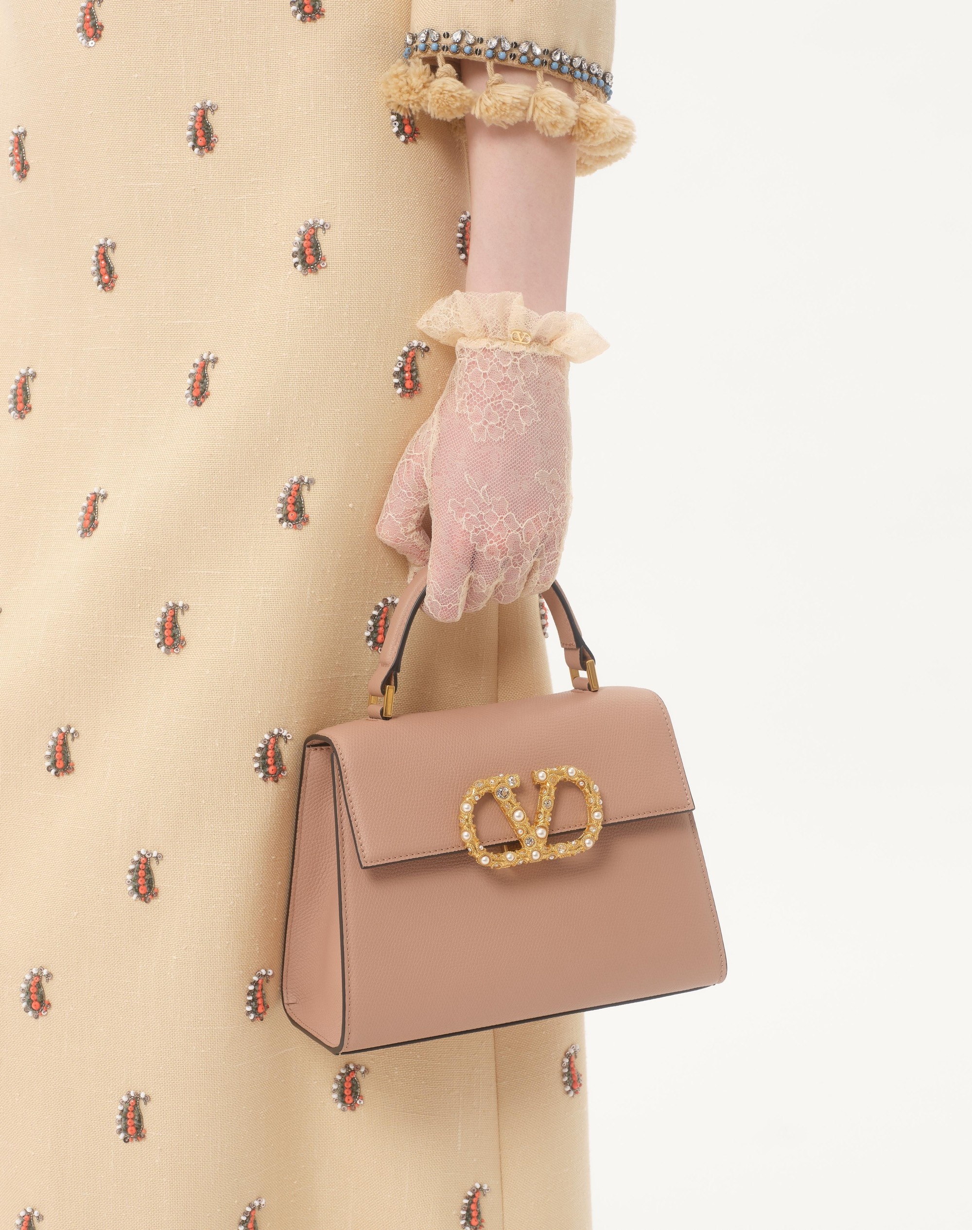 VALENTINO GARAVANI VSLING SMALL HANDBAG IN GRAINY CALFSKIN WITH JEWEL LOGO - 7
