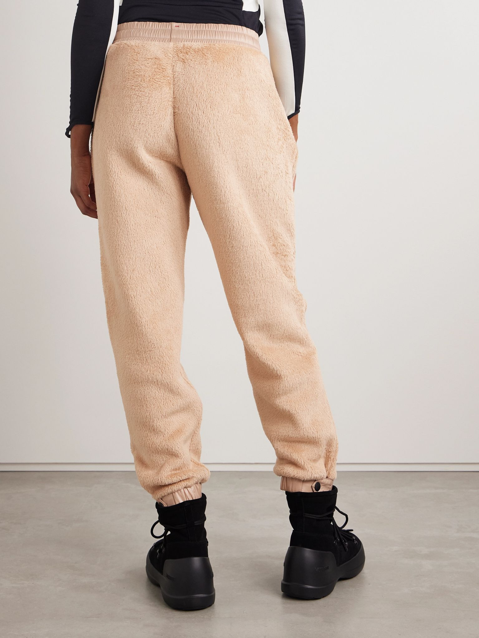 Nylon laqué-trimmed Polartec® fleece tapered track pants Beige - 3
